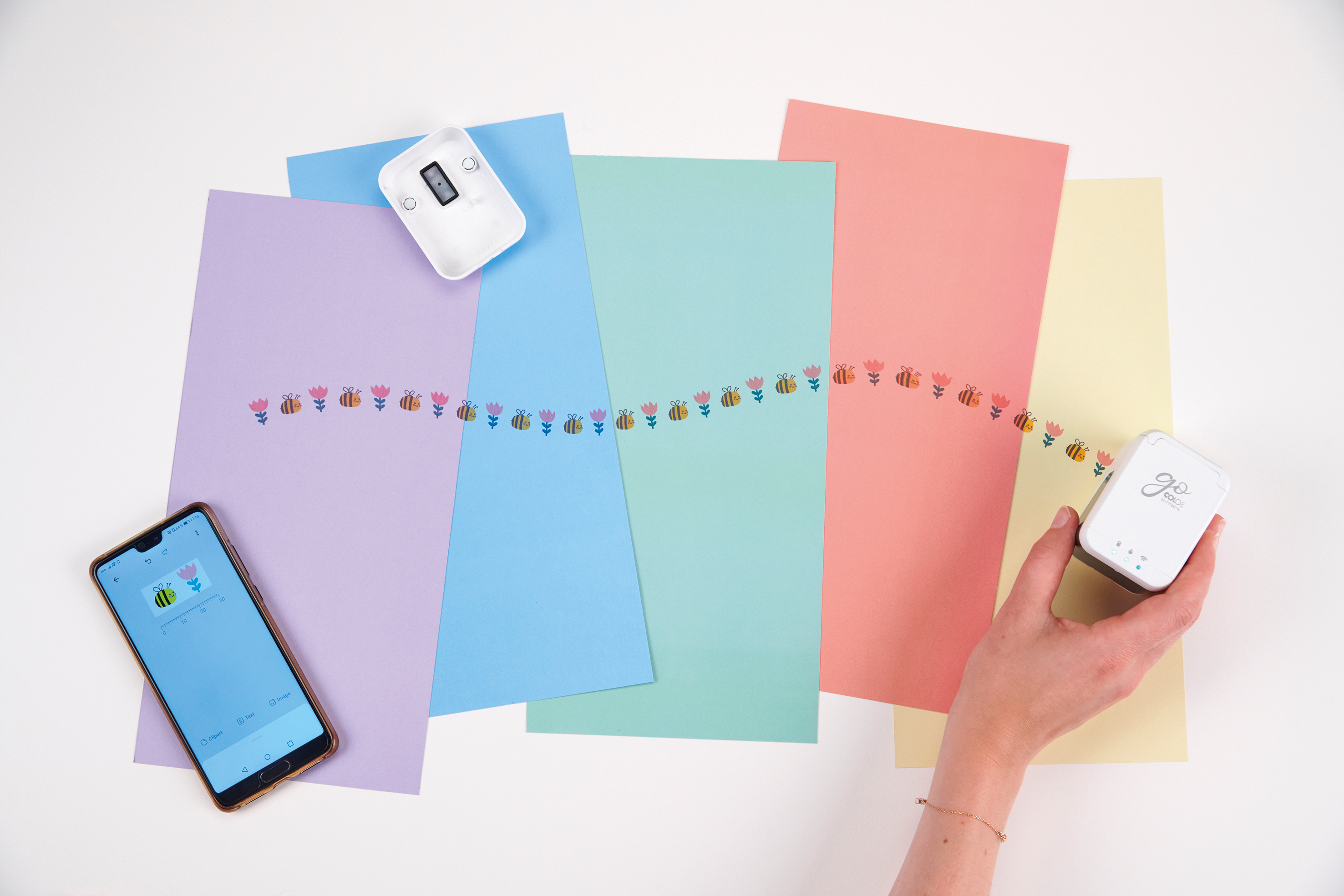 go_usecase_colouredpaper2.jpg